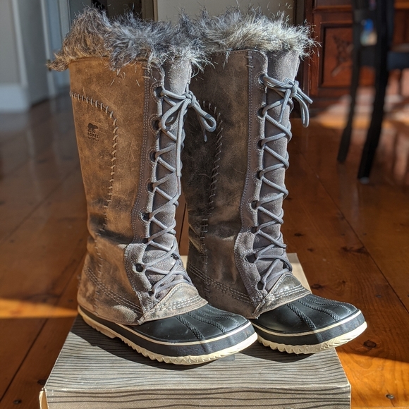 Sorel Shoes - Gray Sorel Cate The Great waterproof boots sz 8